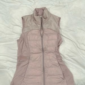 Lululemon vest, light pink! Size 8
